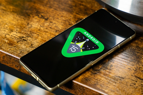 1吨旧手机能提炼200克黄金 专家回应：工艺改进含金量显著降低